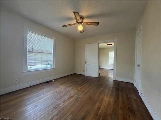 324 E Mcculloch Street, Greensboro, NC 27406