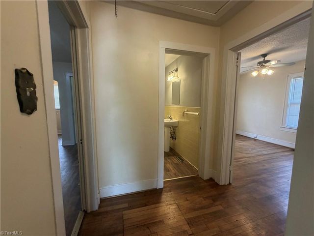 324 E Mcculloch Street, Greensboro, NC 27406
