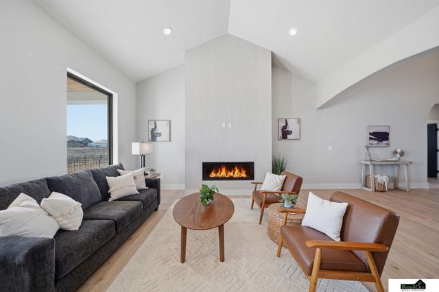 8811 Dragonfly Lane, Lincoln, NE 68526