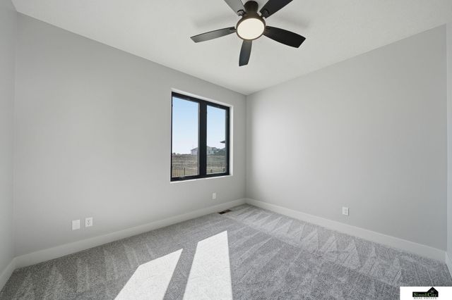 8811 Dragonfly Lane, Lincoln, NE 68526