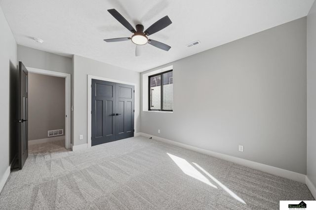 8811 Dragonfly Lane, Lincoln, NE 68526