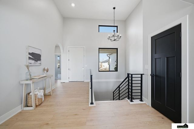 8811 Dragonfly Lane, Lincoln, NE 68526