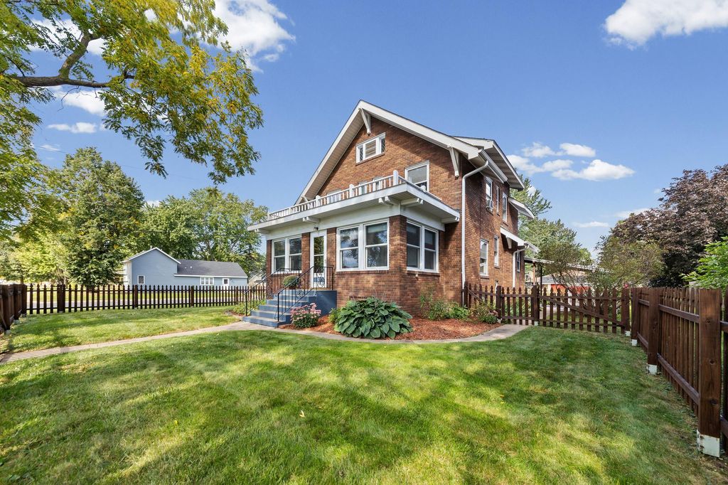 501 Spruce Street, Farmington, MN 55024 — exterior