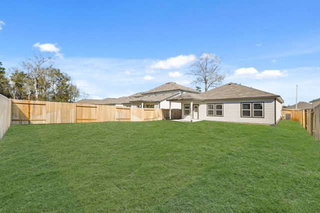 500 Shoreview Drive, Conroe, TX 77303