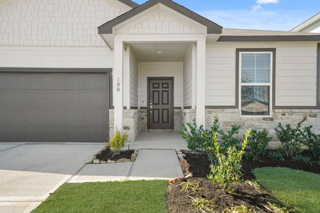 500 Shoreview Drive, Conroe, TX 77303