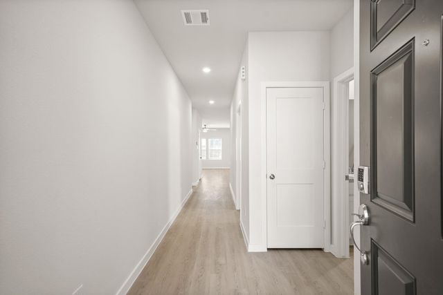 500 Shoreview Drive, Conroe, TX 77303