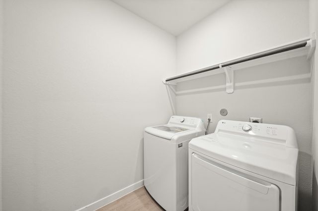 500 Shoreview Drive, Conroe, TX 77303