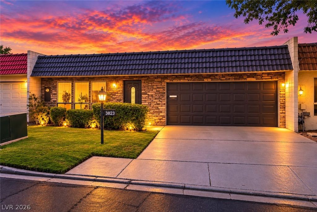 3823 Columbus Street, Las Vegas, NV 89121 — exterior