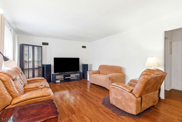 508 Irvington Avenue, Maplewood Twp., NJ 07040