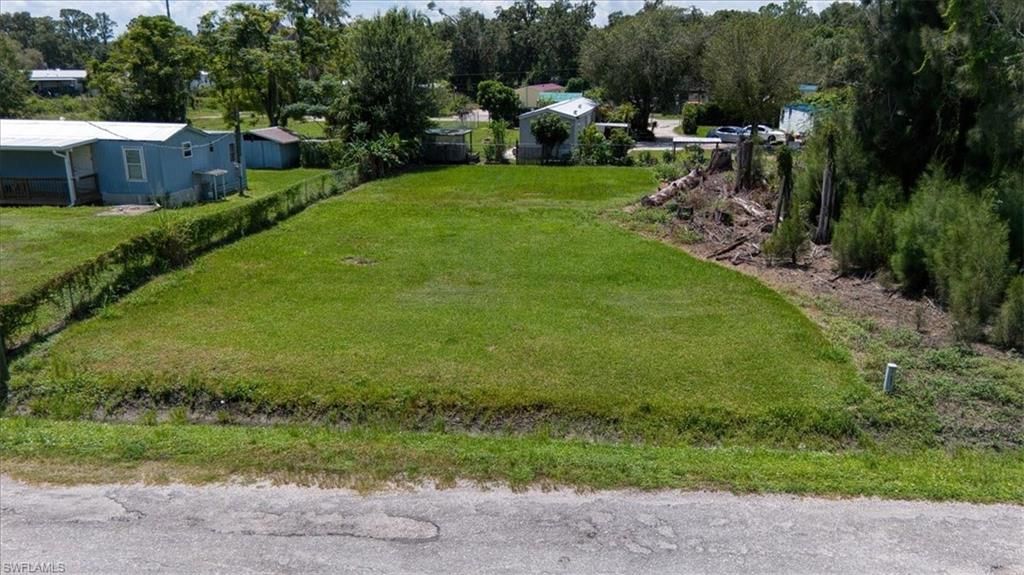1043 Shawnee AVE, LABELLE, FL 33935 — exterior
