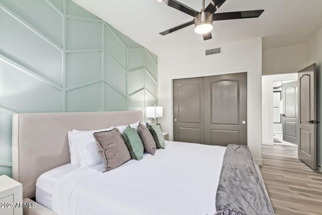 8989 N GAINEY CENTER Drive 231, Scottsdale, AZ 85258