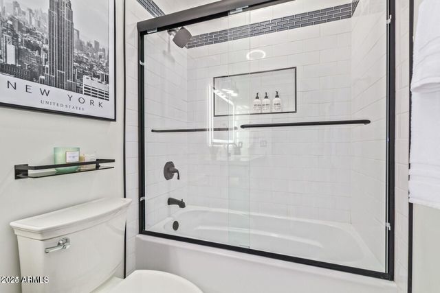 8989 N GAINEY CENTER Drive 231, Scottsdale, AZ 85258