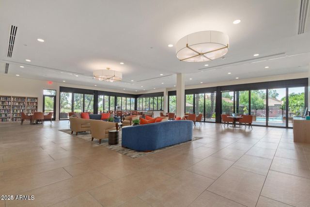 8989 N GAINEY CENTER Drive 231, Scottsdale, AZ 85258