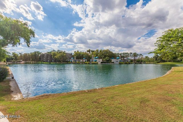 8989 N GAINEY CENTER Drive 231, Scottsdale, AZ 85258