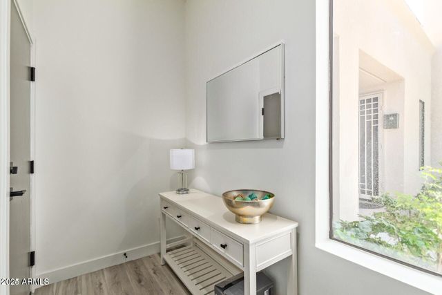 8989 N GAINEY CENTER Drive 231, Scottsdale, AZ 85258