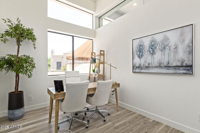 8989 N GAINEY CENTER Drive 231, Scottsdale, AZ 85258