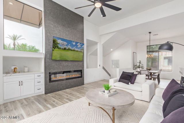 8989 N GAINEY CENTER Drive 231, Scottsdale, AZ 85258