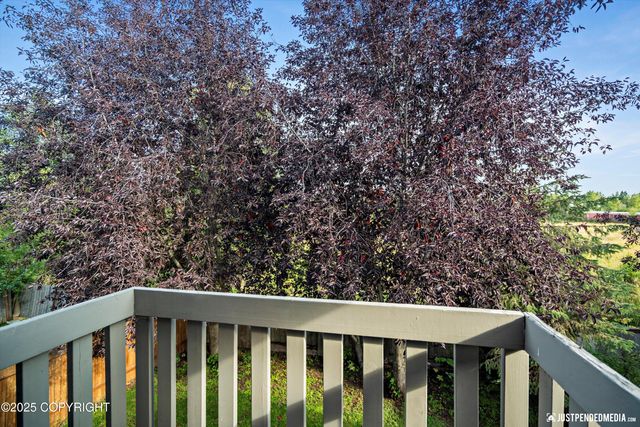 1491 N Heather Meadows Loop, Anchorage, AK 99507