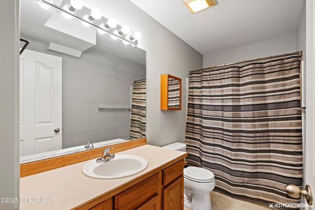 1491 N Heather Meadows Loop, Anchorage, AK 99507