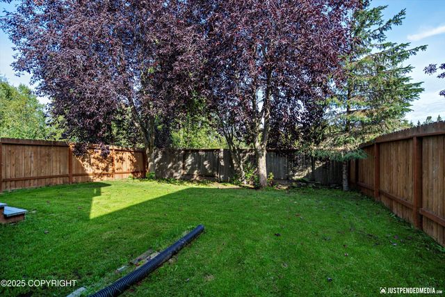1491 N Heather Meadows Loop, Anchorage, AK 99507