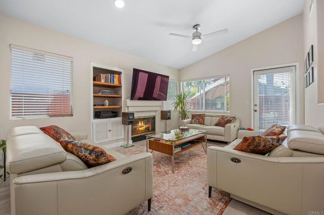 4668 Calle Del Greco, Oceanside, CA 92056
