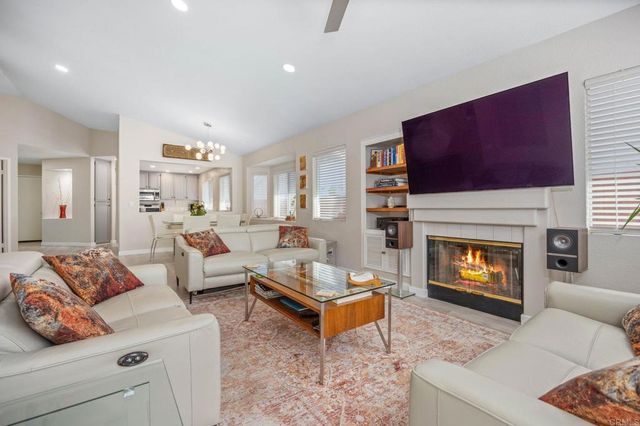 4668 Calle Del Greco, Oceanside, CA 92056