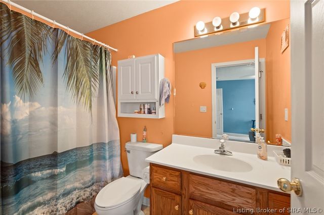 5935 Pine View Court, Jeffersonville, IN 47130