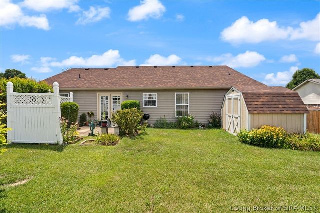5935 Pine View Court, Jeffersonville, IN 47130