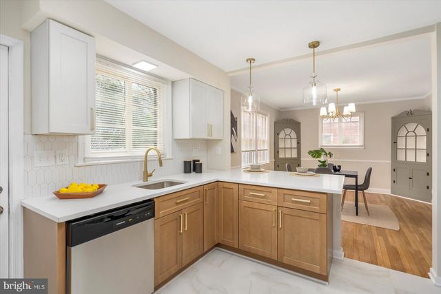 517 WORCESTER RD, Towson, MD 21286