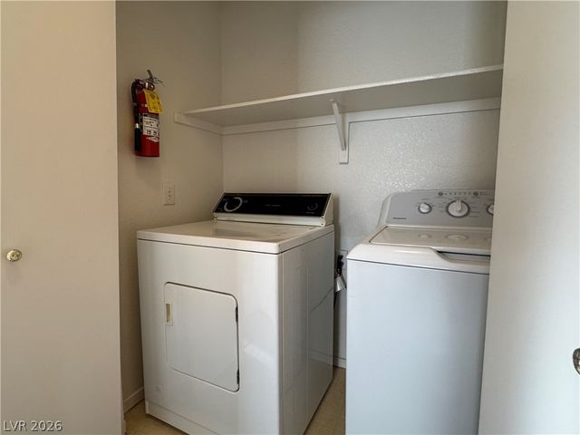 1851 HILLPOINTE Road 2421, Henderson, NV 89074