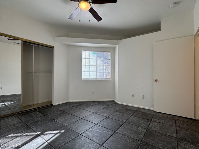 1851 HILLPOINTE Road 2421, Henderson, NV 89074