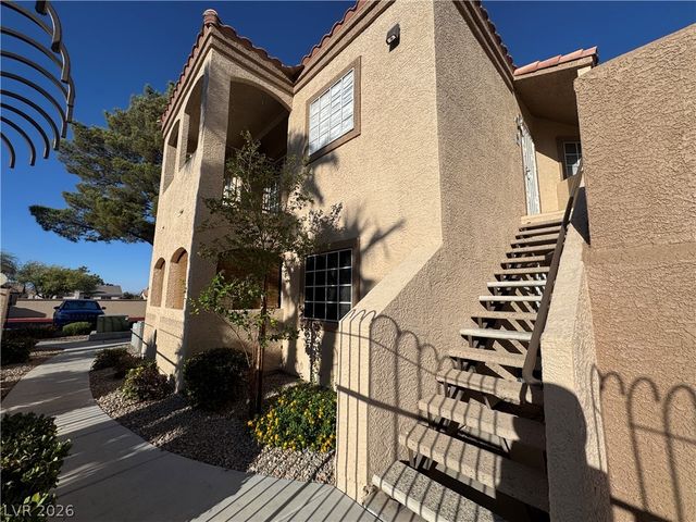 1851 HILLPOINTE Road 2421, Henderson, NV 89074