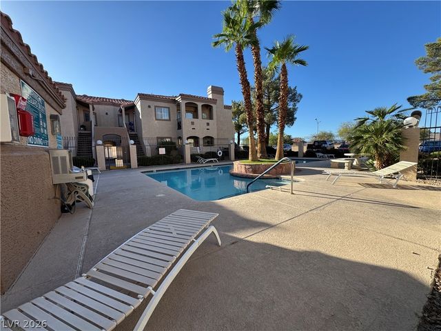 1851 HILLPOINTE Road 2421, Henderson, NV 89074