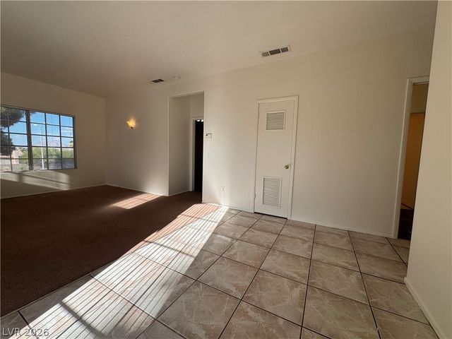 1851 HILLPOINTE Road 2421, Henderson, NV 89074