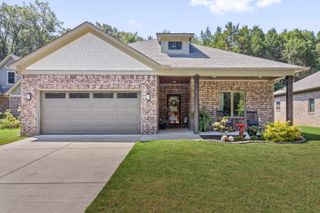 8793 KINDER MILL CV, Bartlett, TN 38002