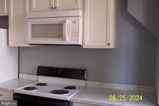 11 W ELM ST, Tamaqua, PA 18252