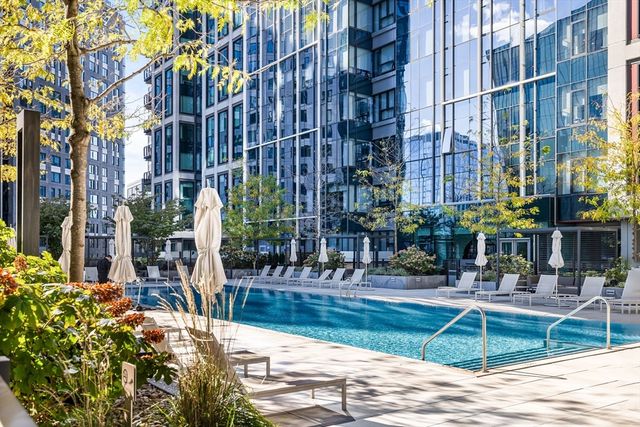 133 Seaport Blvd 1805, Boston, MA 02210