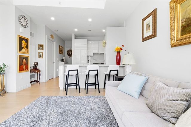 133 Seaport Blvd 1805, Boston, MA 02210