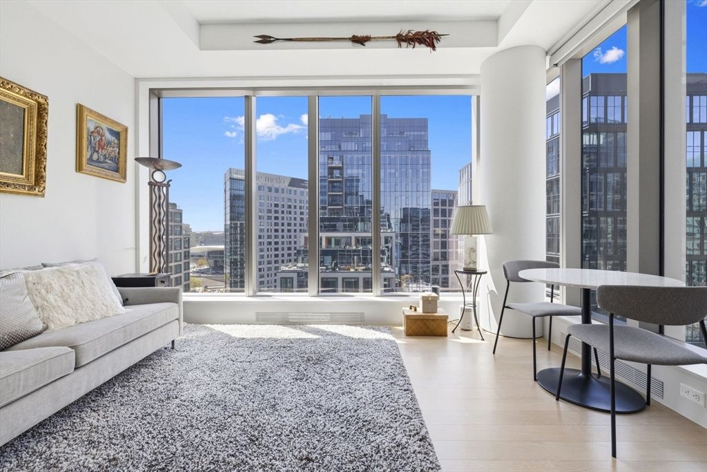 133 Seaport Blvd 1805, Boston, MA 02210