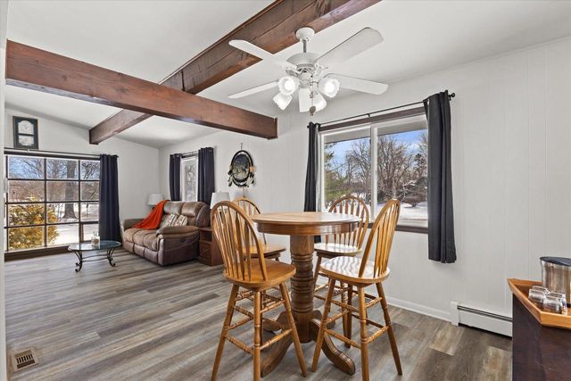 W358N5045 Lakeshore DRIVE, Oconomowoc, WI 53066