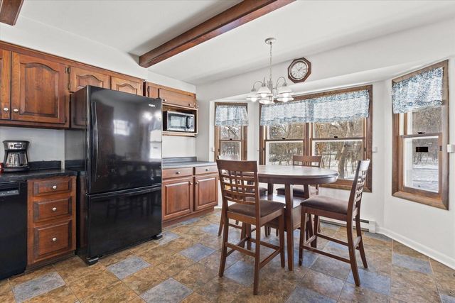 W358N5045 Lakeshore DRIVE, Oconomowoc, WI 53066