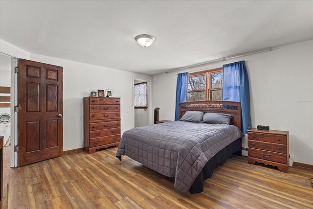 W358N5045 Lakeshore DRIVE, Oconomowoc, WI 53066