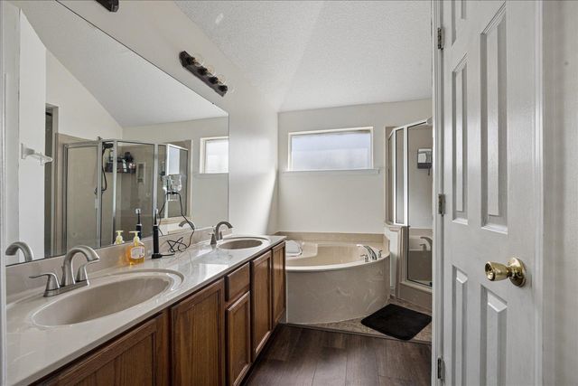 2046 OLIVE BARK CV, Memphis, TN 38134