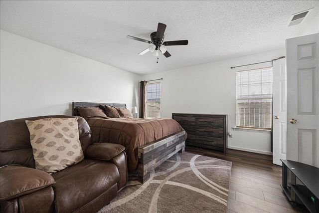 2046 OLIVE BARK CV, Memphis, TN 38134