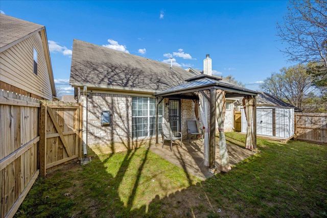 2046 OLIVE BARK CV, Memphis, TN 38134