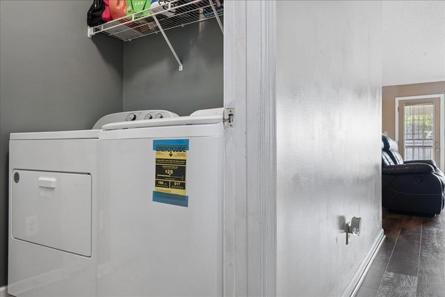 2046 OLIVE BARK CV, Memphis, TN 38134