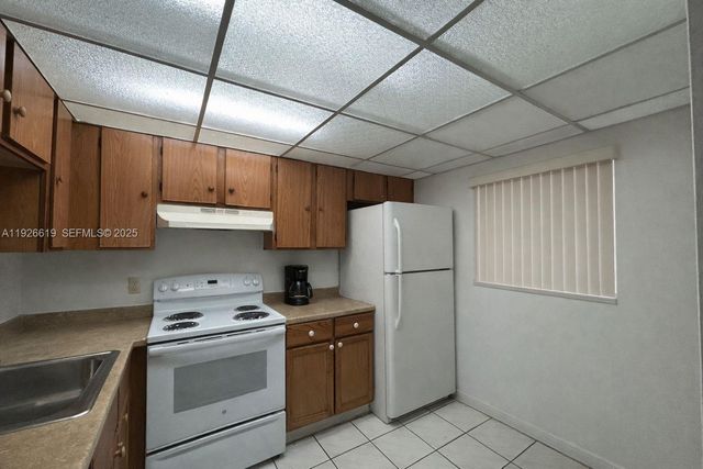 19701 SW 114th Ave 269-14, Miami, FL 33157