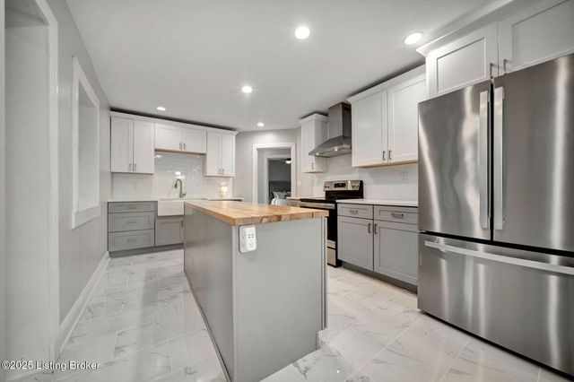 303 Oread Rd, Louisville, KY 40207