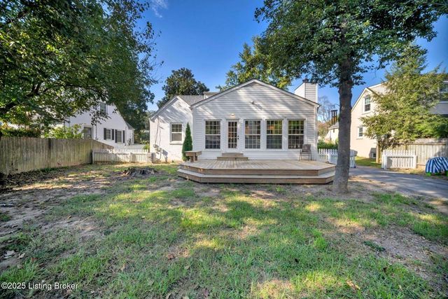 303 Oread Rd, Louisville, KY 40207