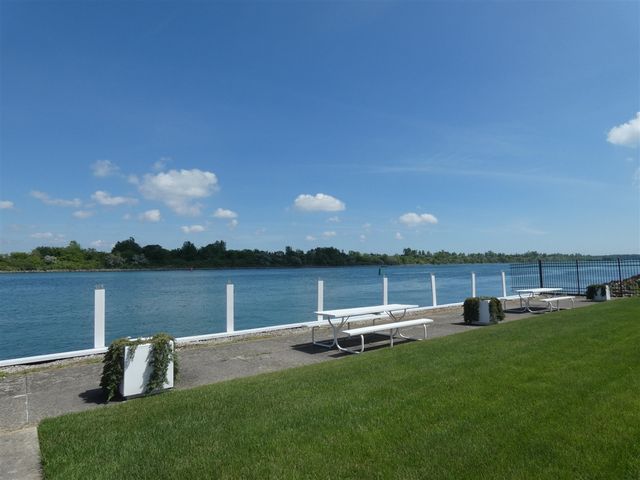 3301 Biddle Avenue, Wyandotte, MI 48192